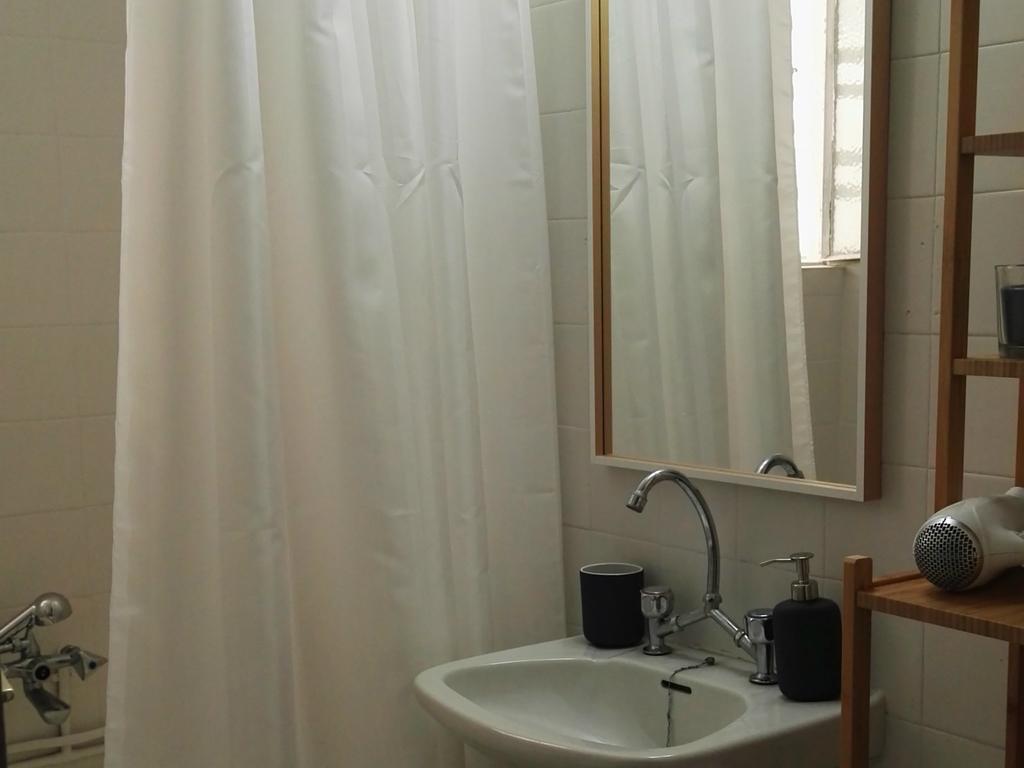 Paris Spacious Beach Apartment Loutráki Zewnętrze zdjęcie